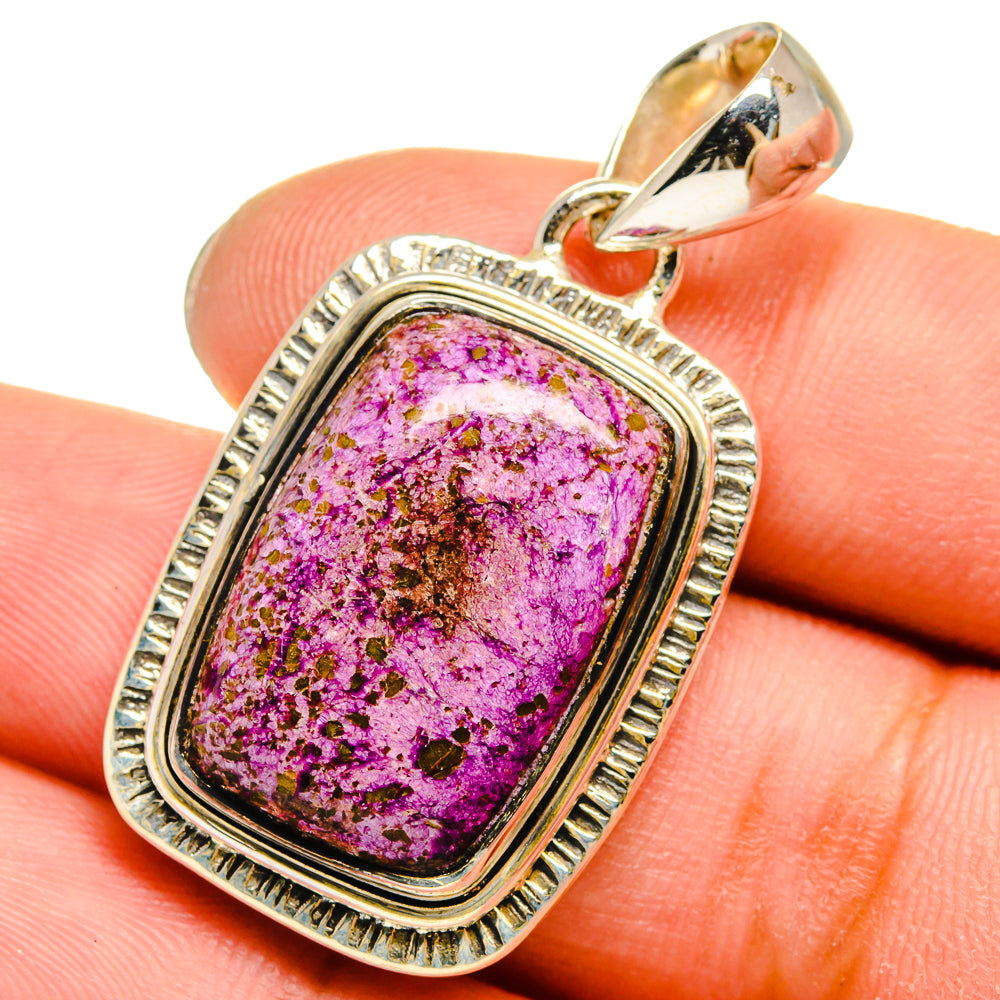 Stichtite Pendants handcrafted by Anasilvercos - PD13707