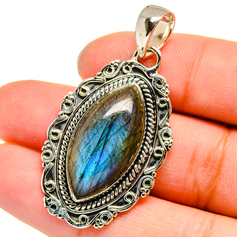 Labradorite Pendants handcrafted by Anasilvercos - PD13708
