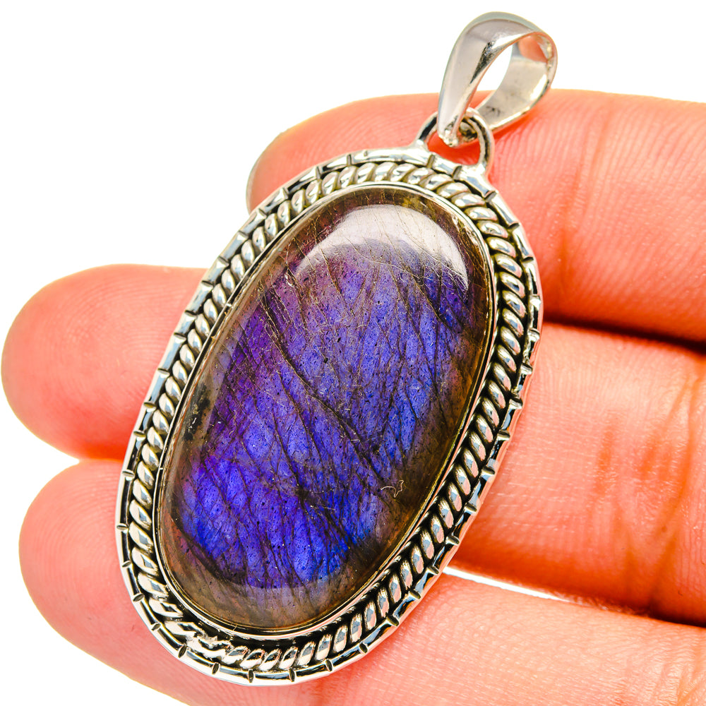 Labradorite Pendants handcrafted by Anasilvercos - PD13809