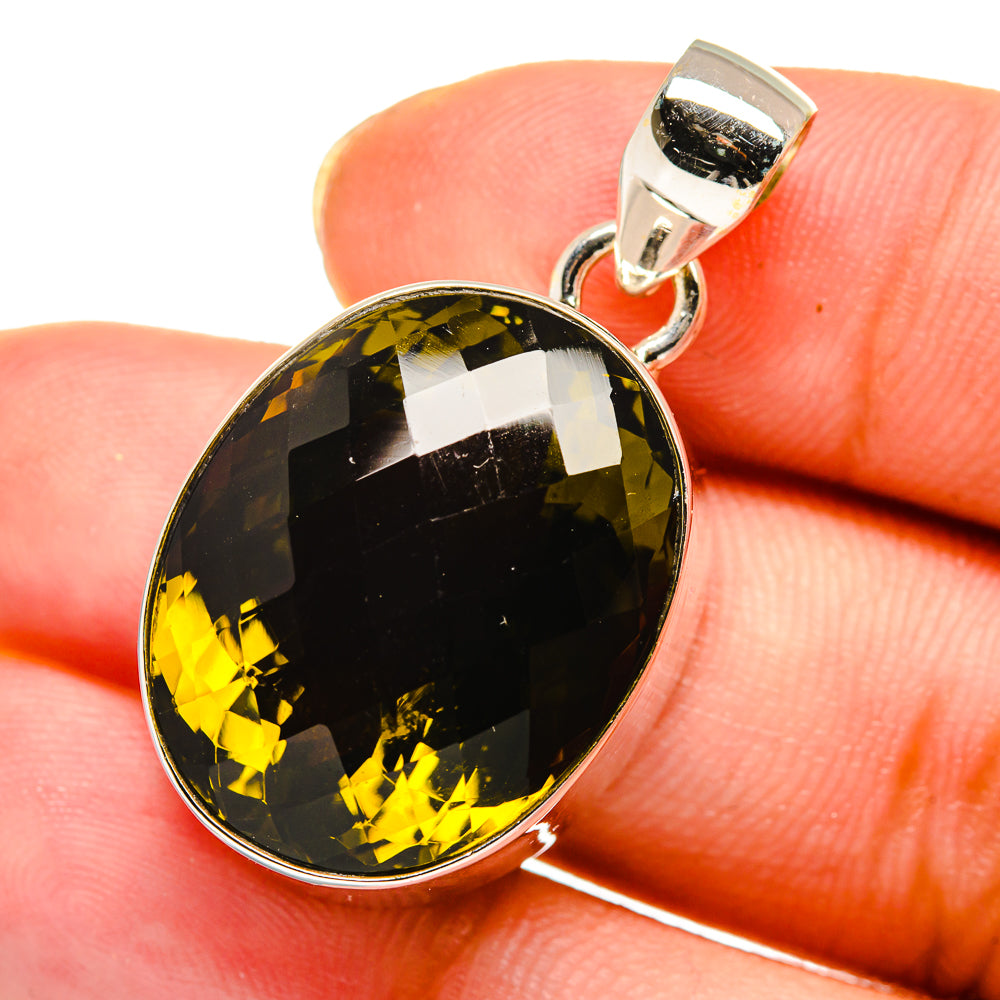 Olive Quartz Pendants handcrafted by Anasilvercos - PD13841