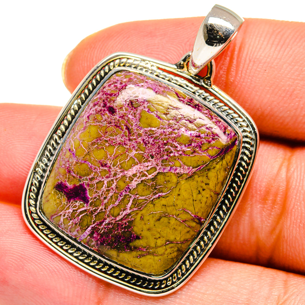 Stichtite Pendants handcrafted by Anasilvercos - PD13857