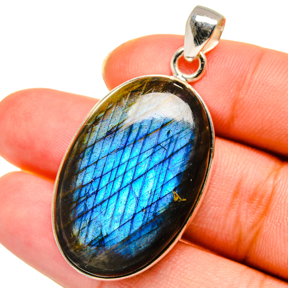 Labradorite Pendants handcrafted by Anasilvercos - PD13863
