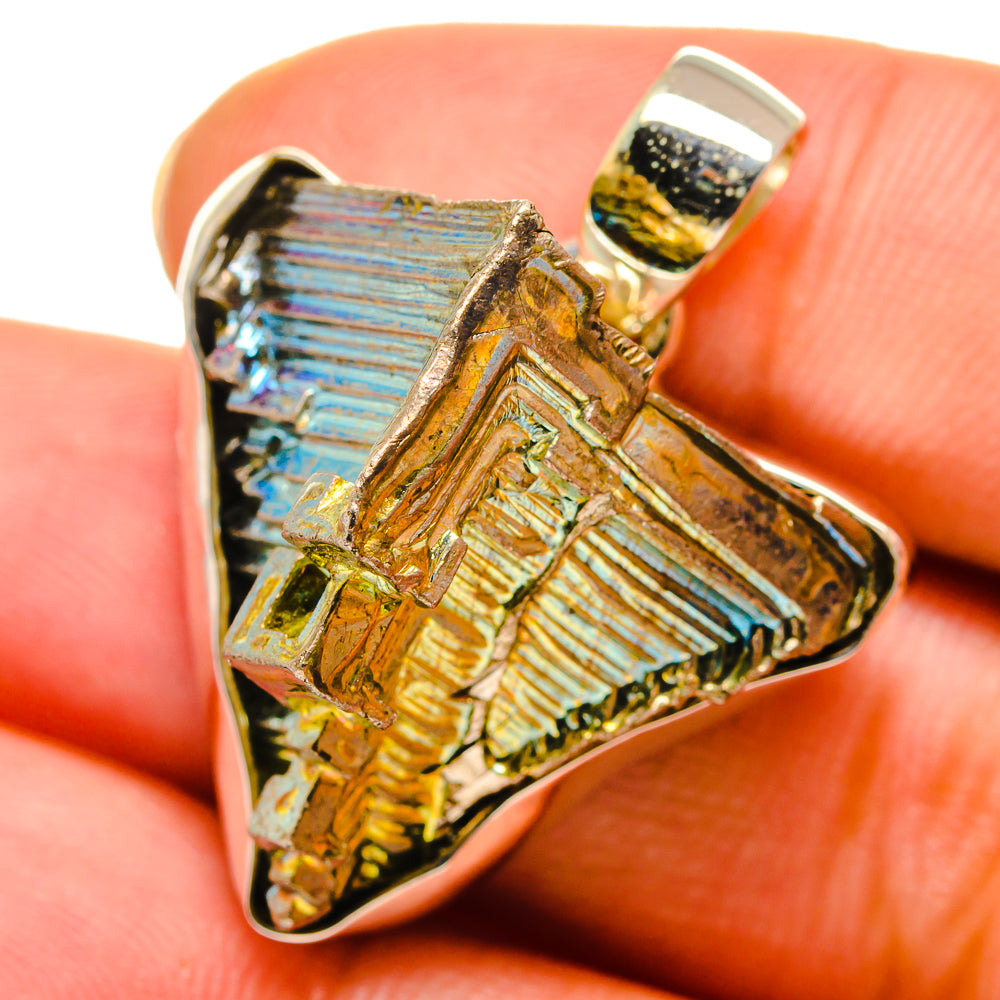 Bismuth Crystal Pendants handcrafted by Anasilvercos - PD13907