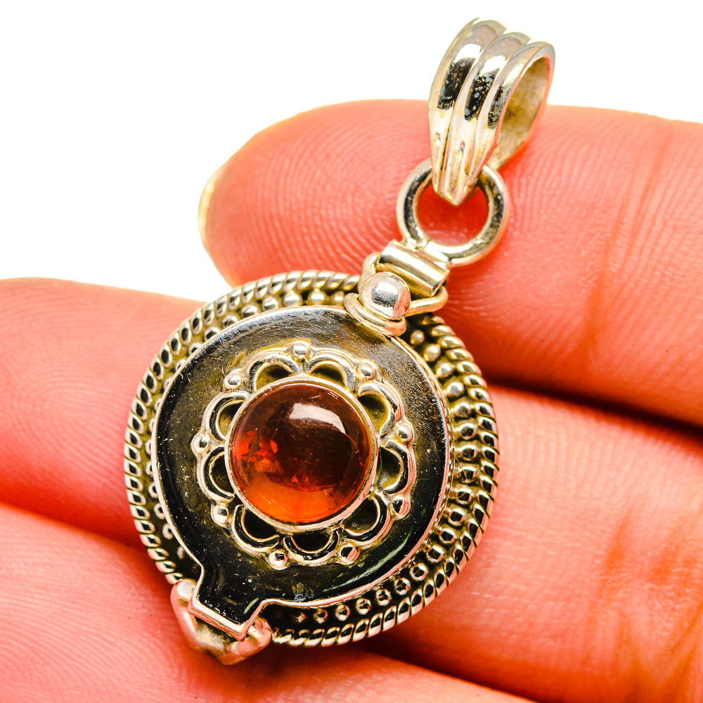 Baltic Amber Pendants handcrafted by Anasilvercos - PD14018