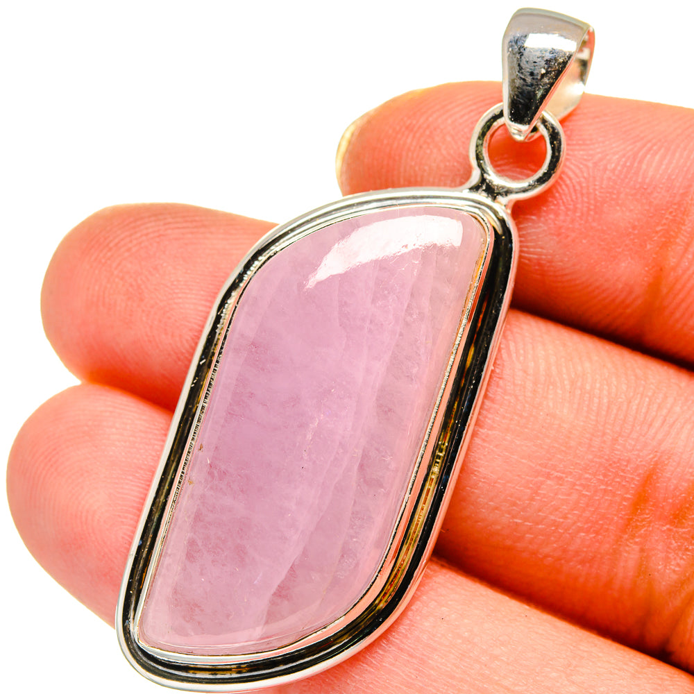 Kunzite Pendants handcrafted by Anasilvercos - PD14025