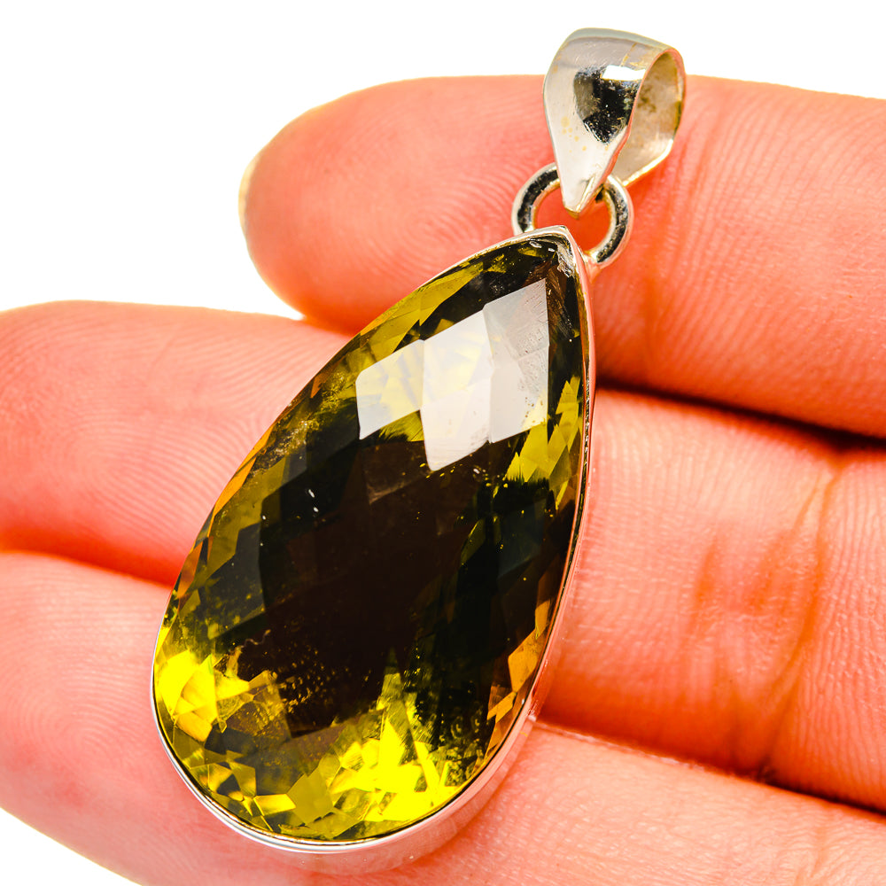 Olive Quartz Pendants handcrafted by Anasilvercos - PD14085
