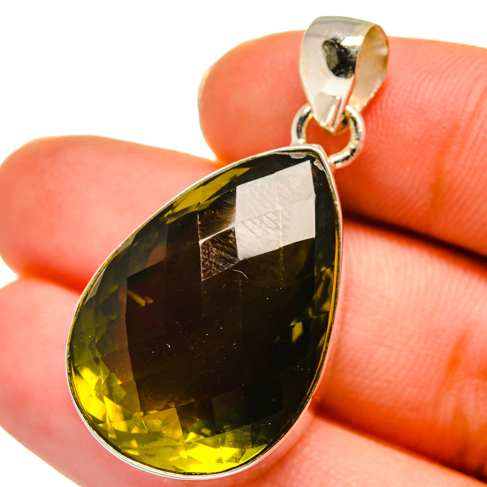 Olive Quartz Pendants handcrafted by Anasilvercos - PD14106