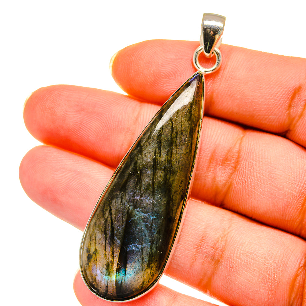 Labradorite Pendants handcrafted by Anasilvercos - PD14362