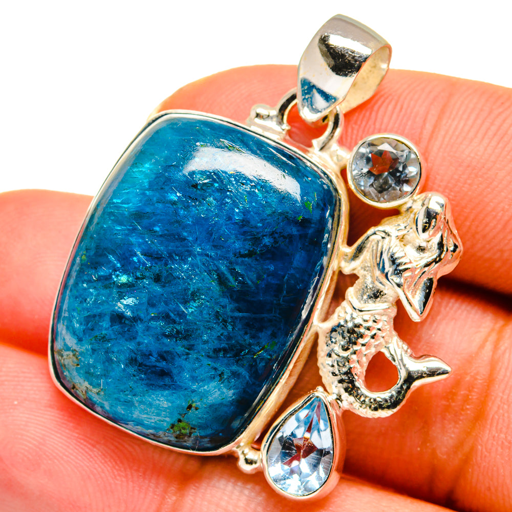 Apatite Pendants handcrafted by Anasilvercos - PD14477