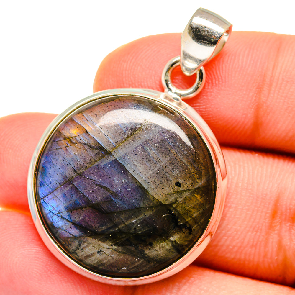 Labradorite Pendants handcrafted by Anasilvercos - PD14667