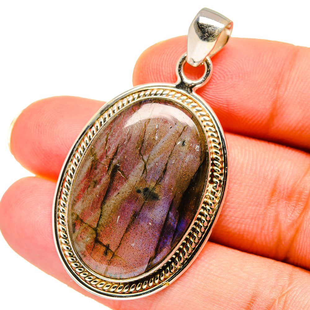 Labradorite Pendants handcrafted by Anasilvercos - PD14669