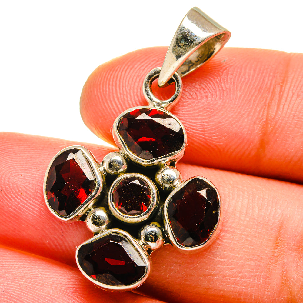 Garnet Pendants handcrafted by Anasilvercos - PD14937