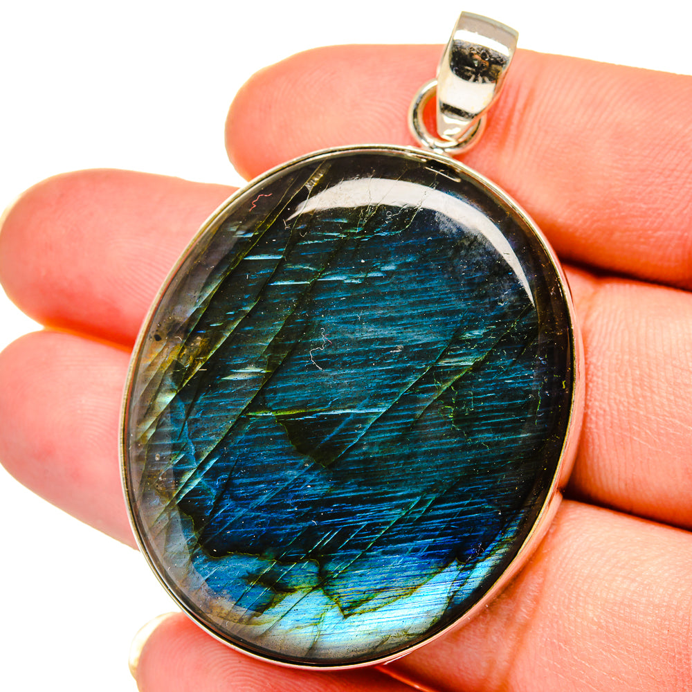 Labradorite Pendants handcrafted by Anasilvercos - PD15051
