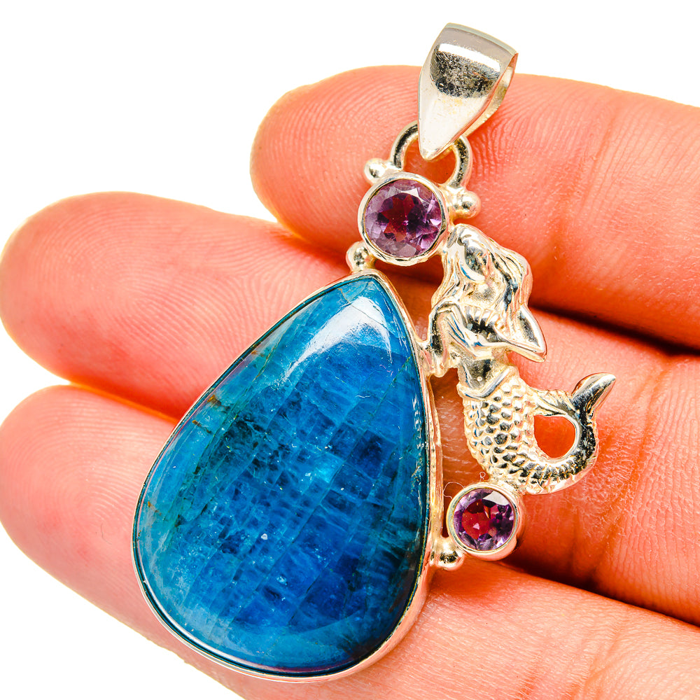 Apatite Pendants handcrafted by Anasilvercos - PD15140