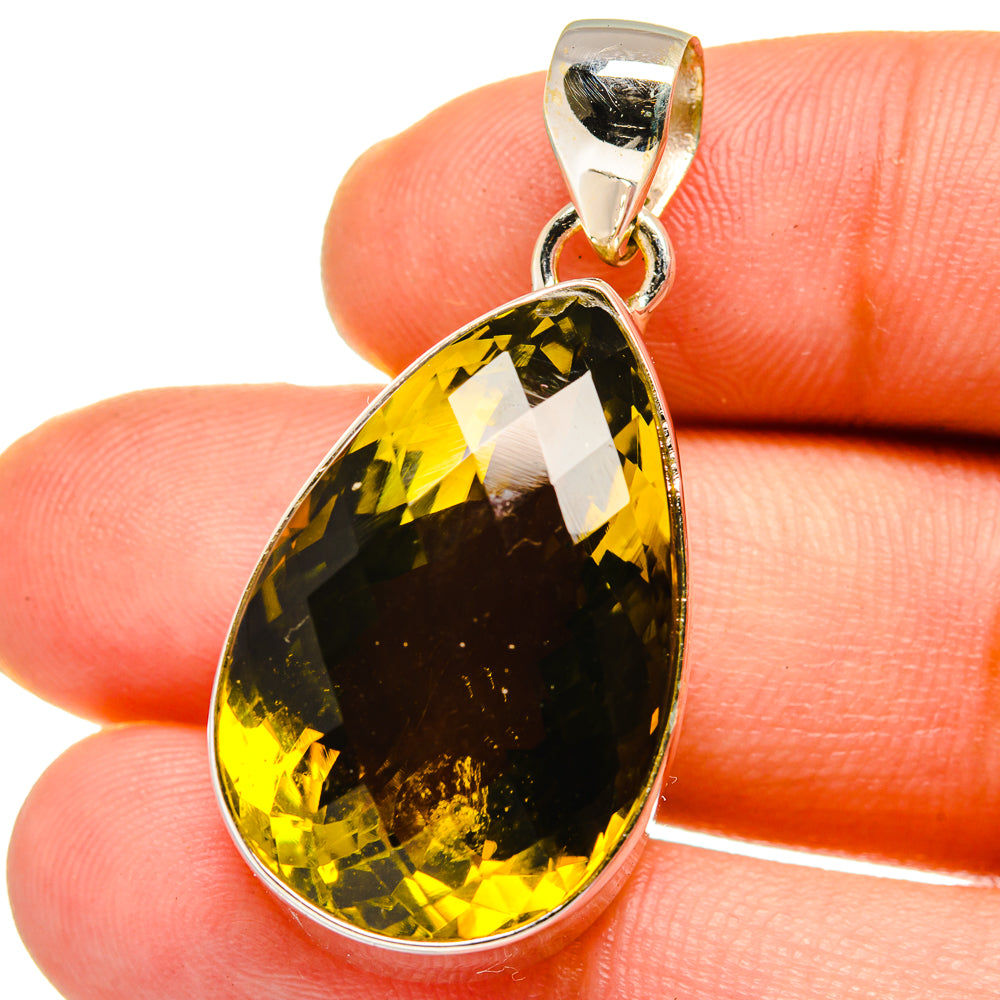 Olive Quartz Pendants handcrafted by Anasilvercos - PD15192