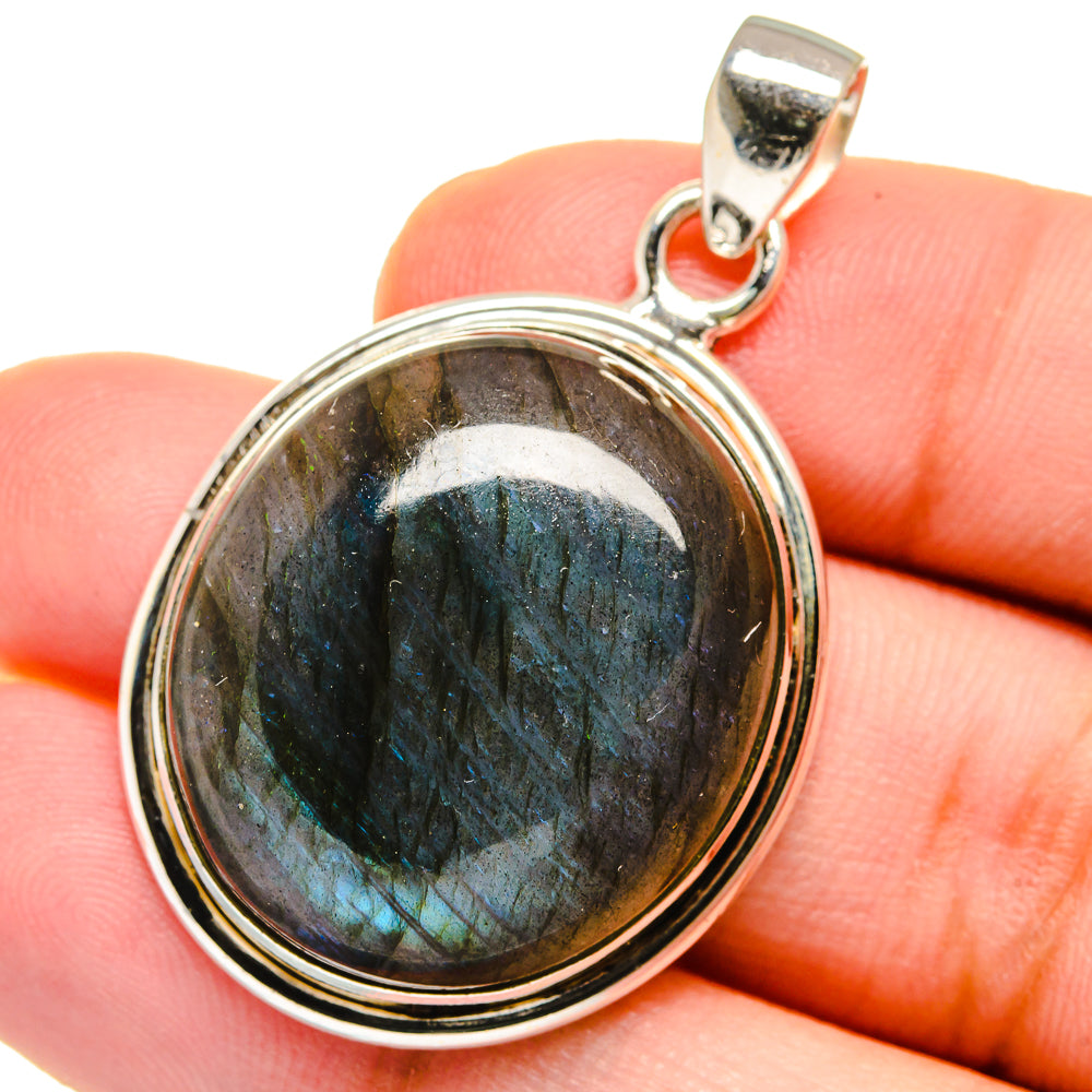 Labradorite Pendants handcrafted by Anasilvercos - PD15281
