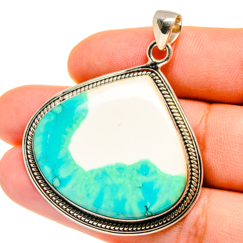 Howlite Pendants handcrafted by Anasilvercos - PD15477