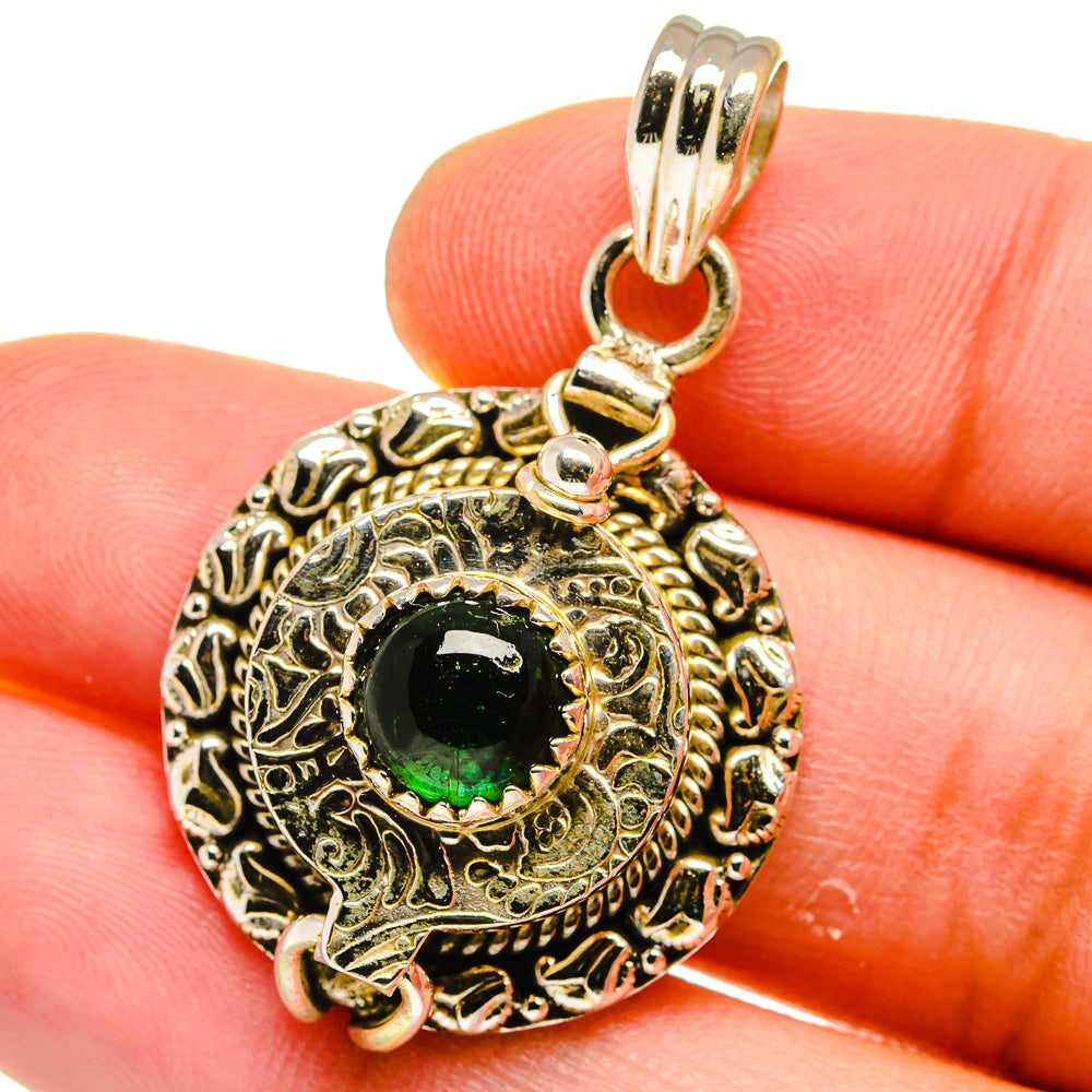 Green Aventurine Pendants handcrafted by Anasilvercos - PD15630