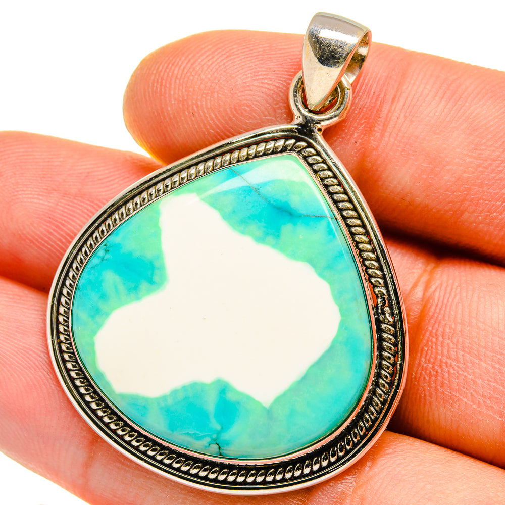 Green Howlite Pendants handcrafted by Anasilvercos - PD15685