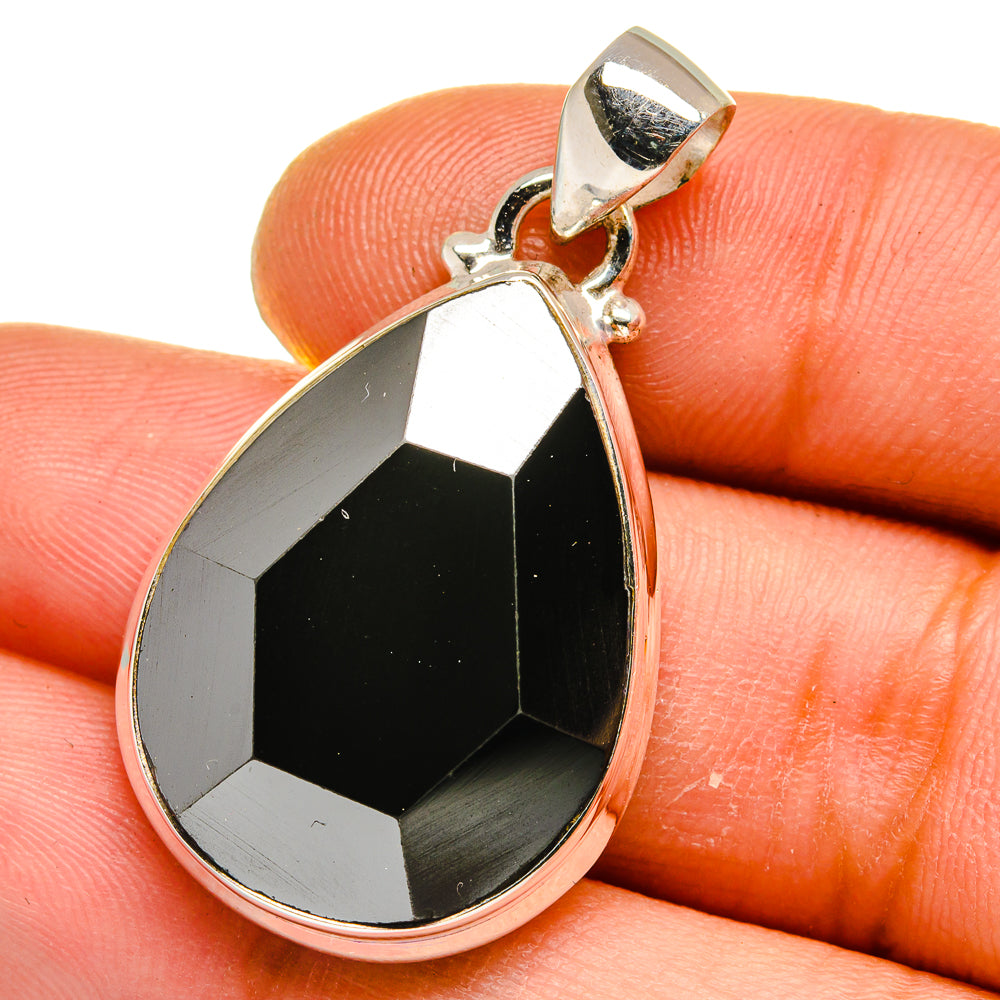 Hematite Pendants handcrafted by Anasilvercos - PD15701