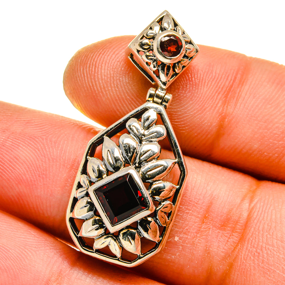 Garnet Pendants handcrafted by Anasilvercos - PD15730