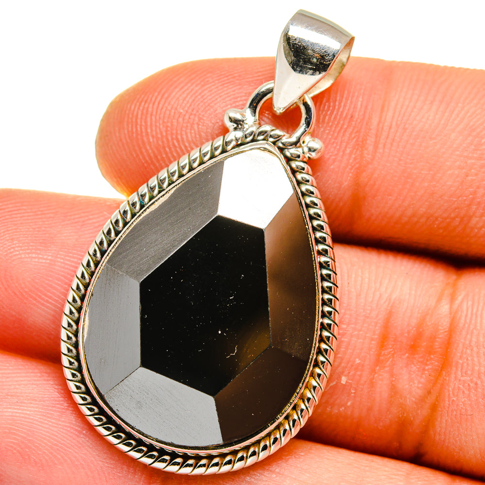 Hematite Pendants handcrafted by Anasilvercos - PD15824