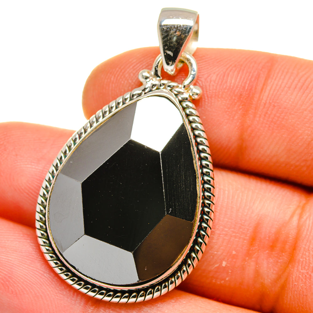 Hematite Pendants handcrafted by Anasilvercos - PD15826