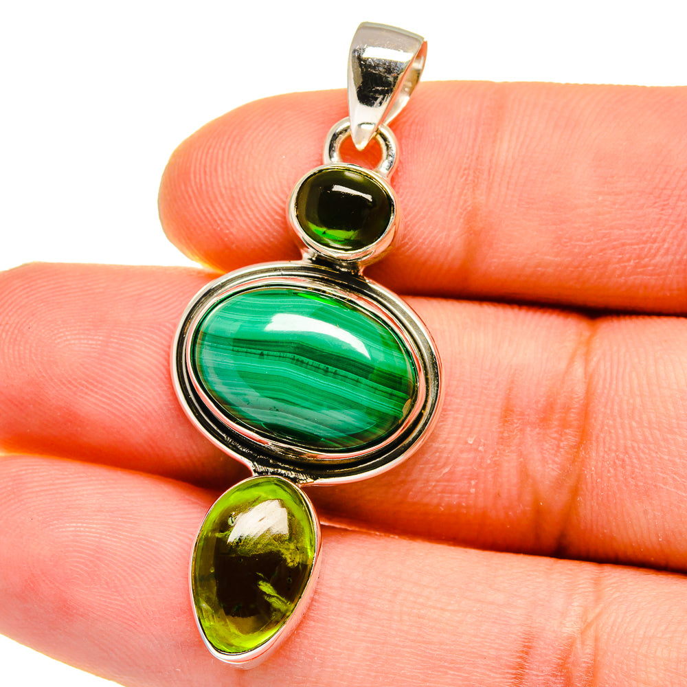 Malachite Pendants handcrafted by Anasilvercos - PD16083