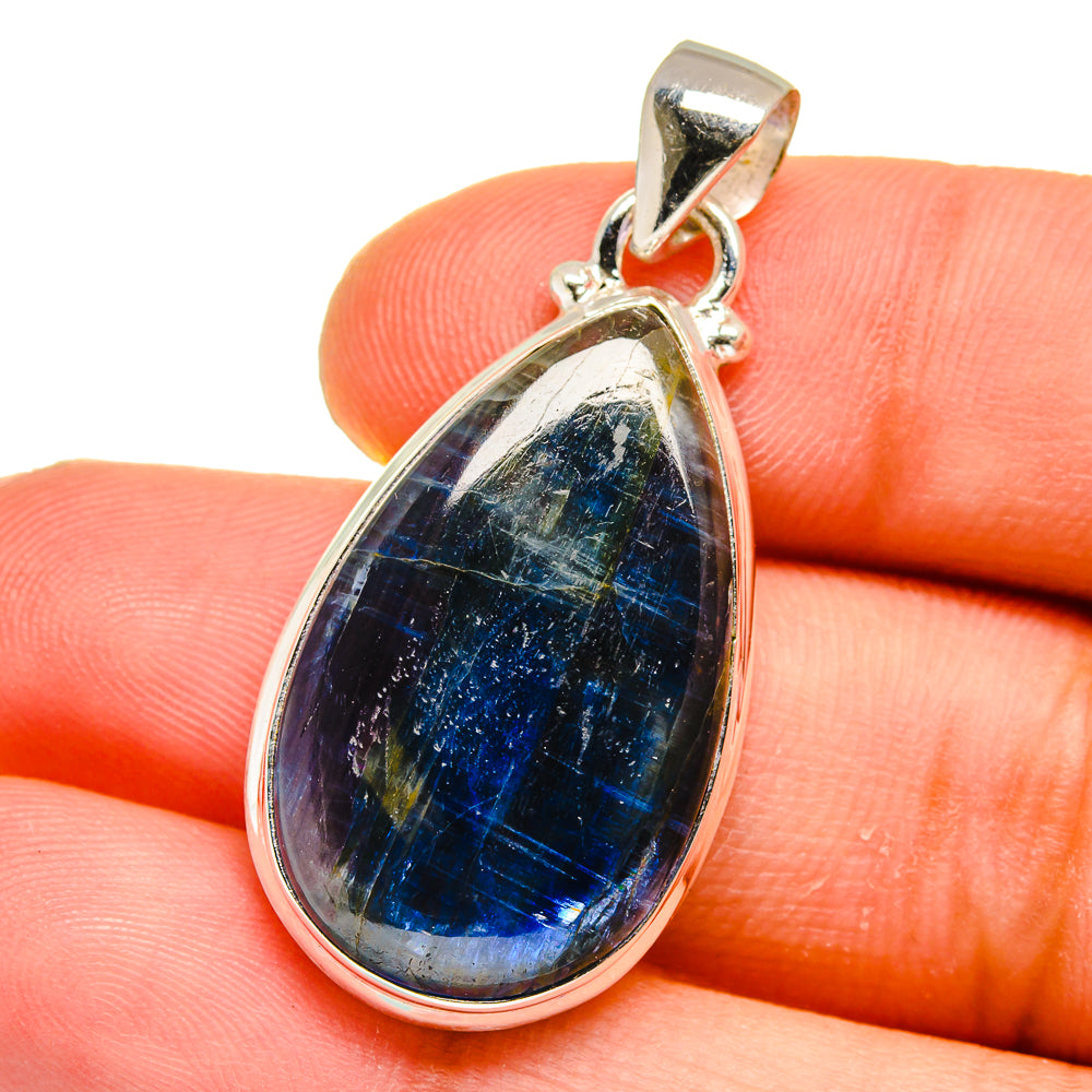 Kyanite Pendants handcrafted by Anasilvercos - PD16092