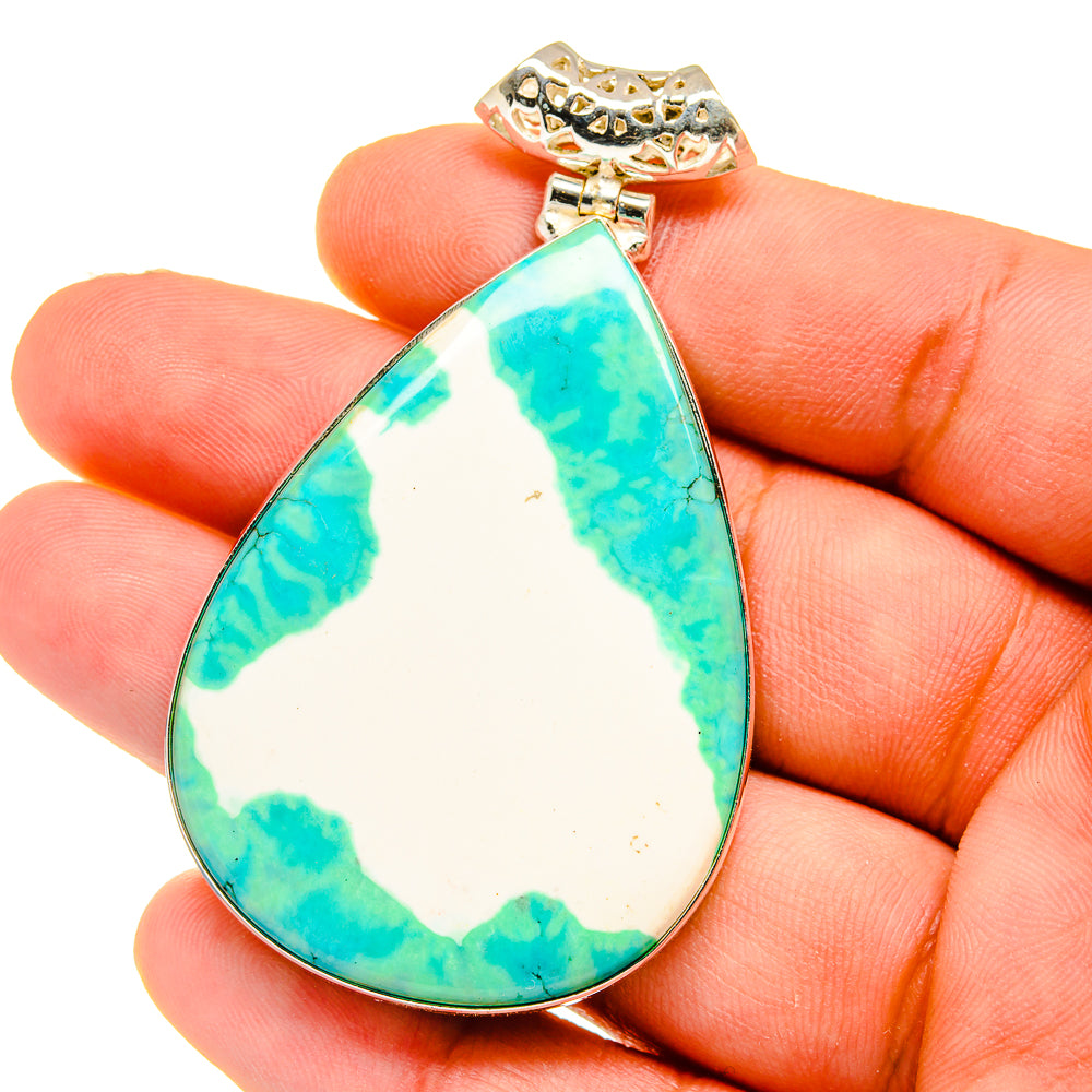 Green Howlite Pendants handcrafted by Anasilvercos - PD16141
