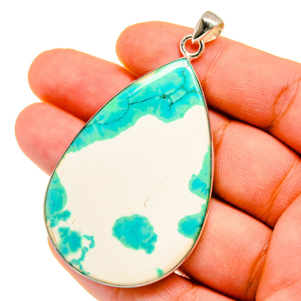 Green Howlite Pendants handcrafted by Anasilvercos - PD16145