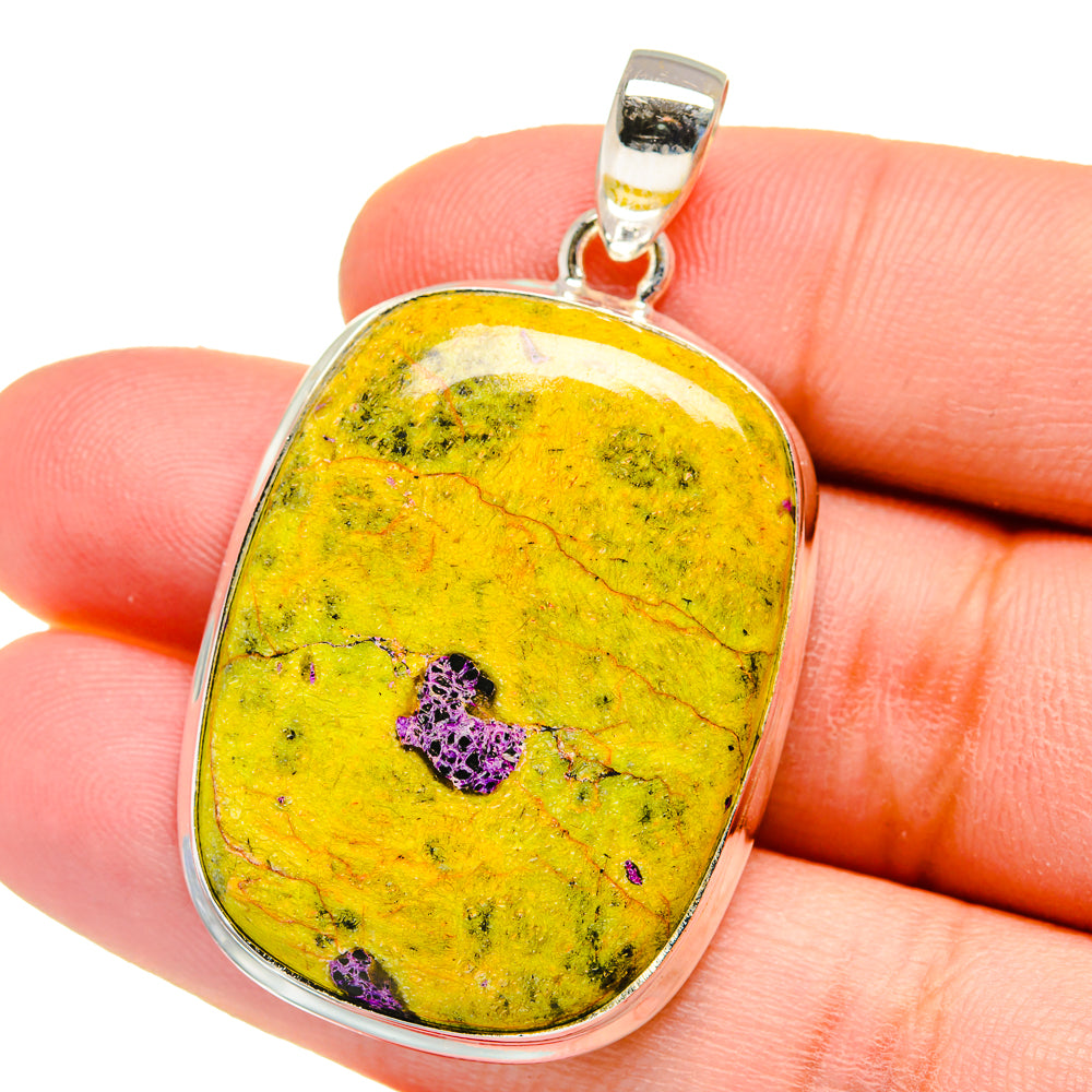 Stichtite Pendants handcrafted by Anasilvercos - PD16185