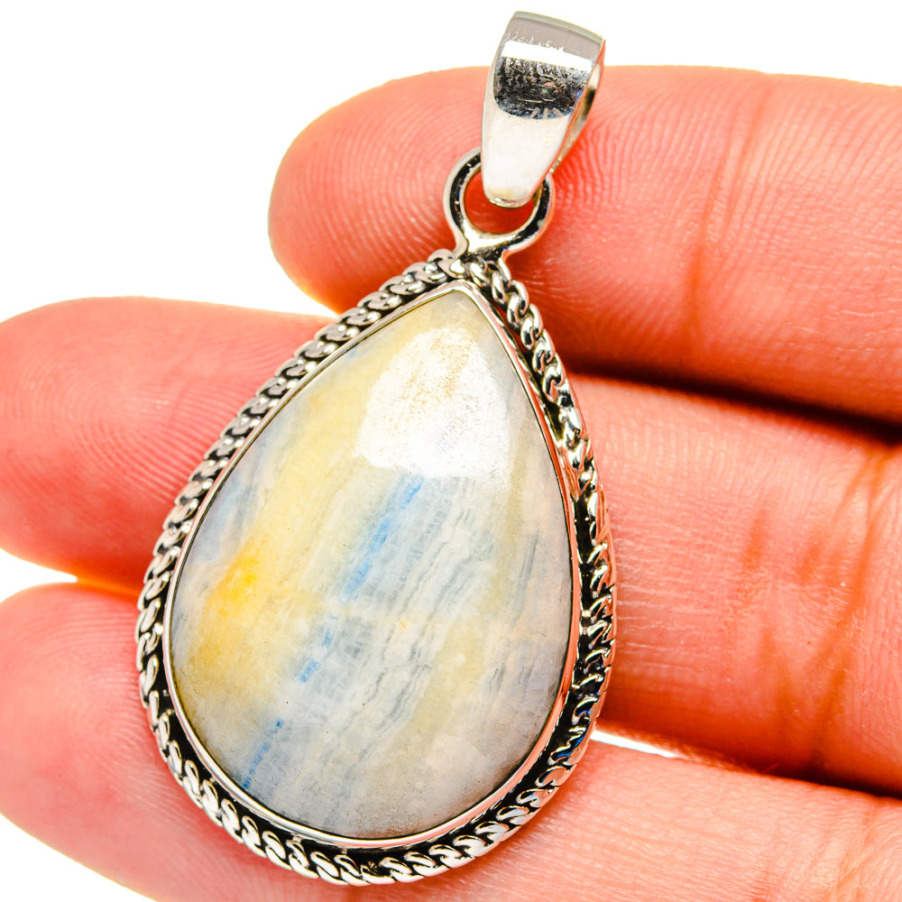 Blue Scheelite Pendants handcrafted by Anasilvercos - PD16287