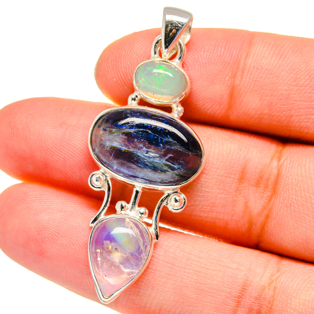 Kyanite Pendants handcrafted by Anasilvercos - PD16294
