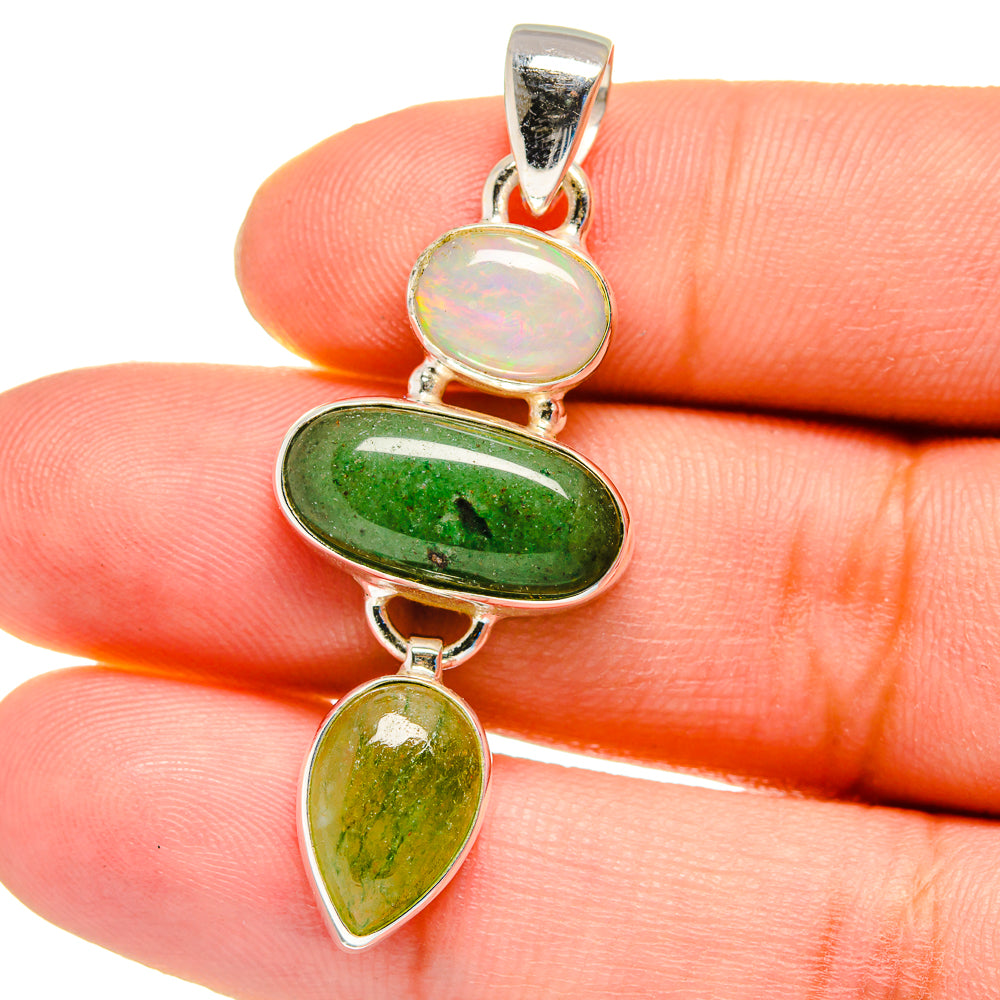 Green Aventurine Pendants handcrafted by Anasilvercos - PD16314