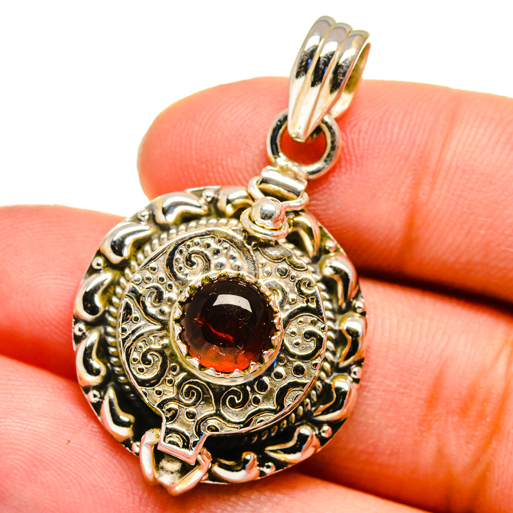 Garnet Pendants handcrafted by Anasilvercos - PD16332
