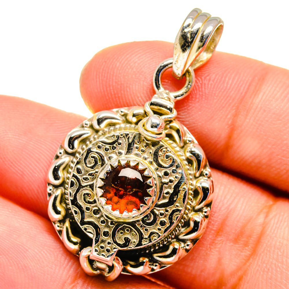 Garnet Pendants handcrafted by Anasilvercos - PD16340