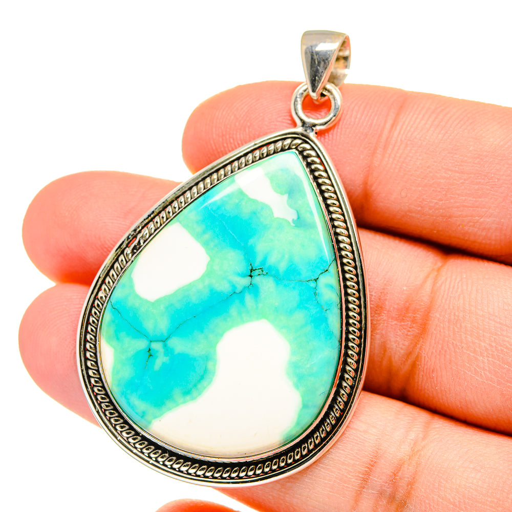 Green Howlite Pendants handcrafted by Anasilvercos - PD16454