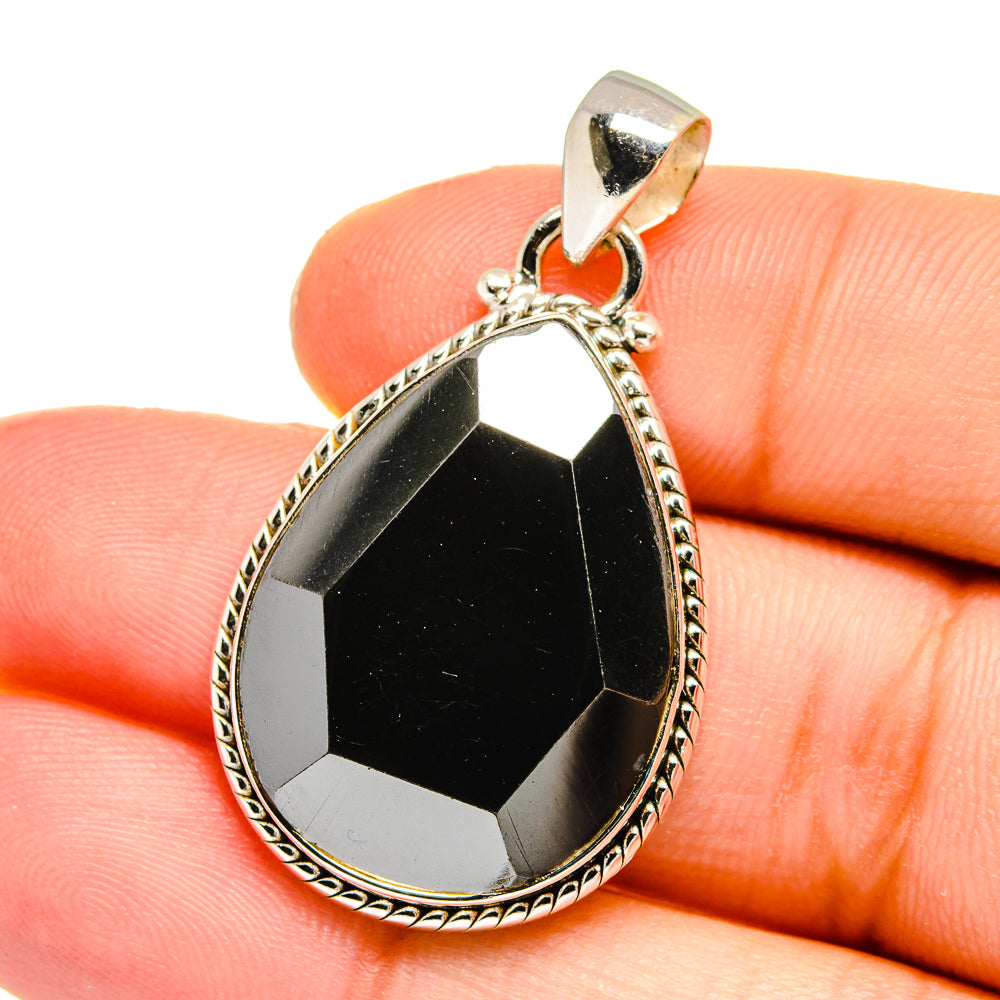 Hematite Pendants handcrafted by Anasilvercos - PD16504