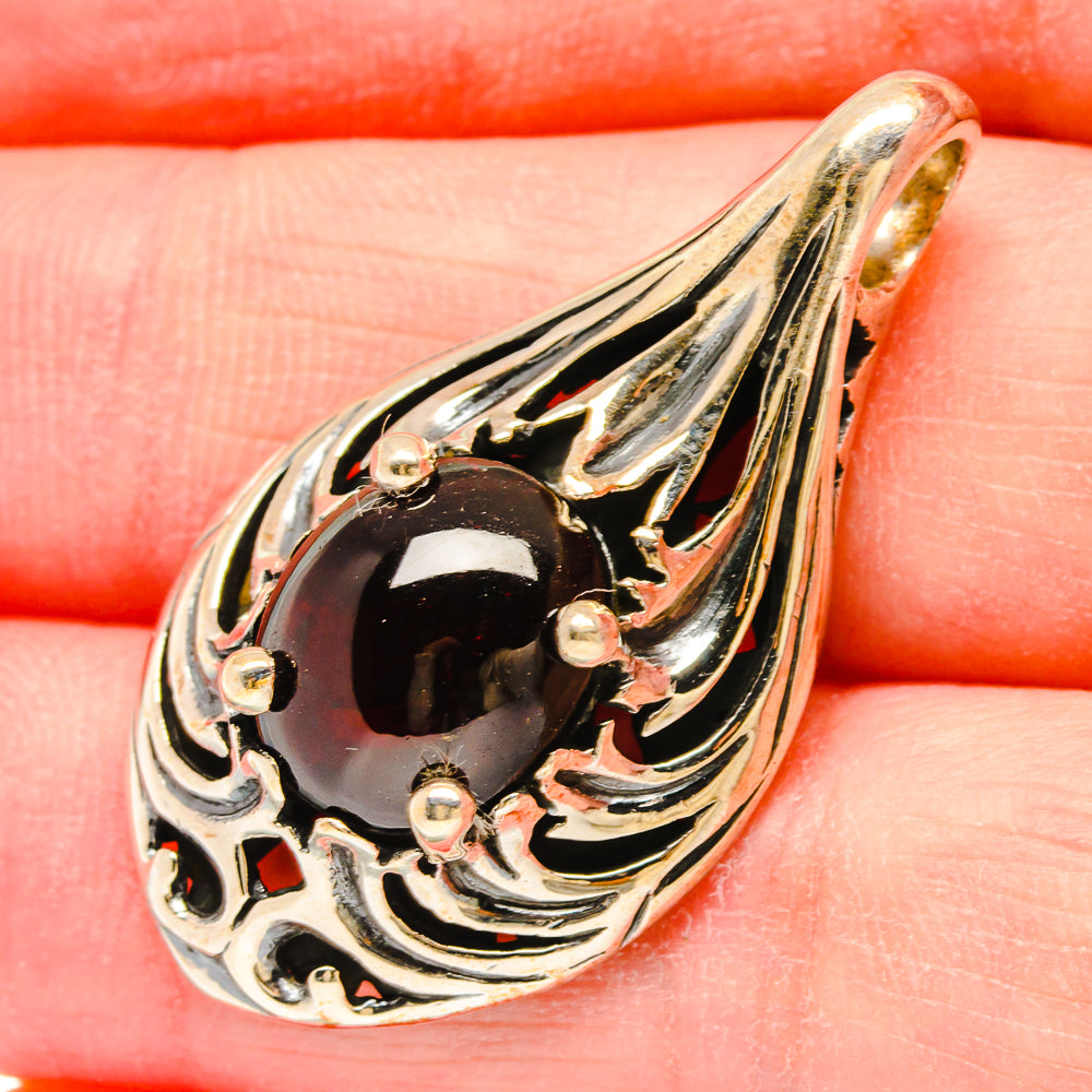 Garnet Pendants handcrafted by Anasilvercos - PD16614
