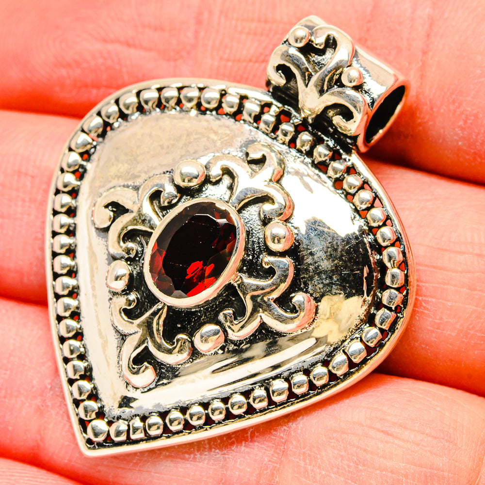 Garnet Pendants handcrafted by Anasilvercos - PD16615