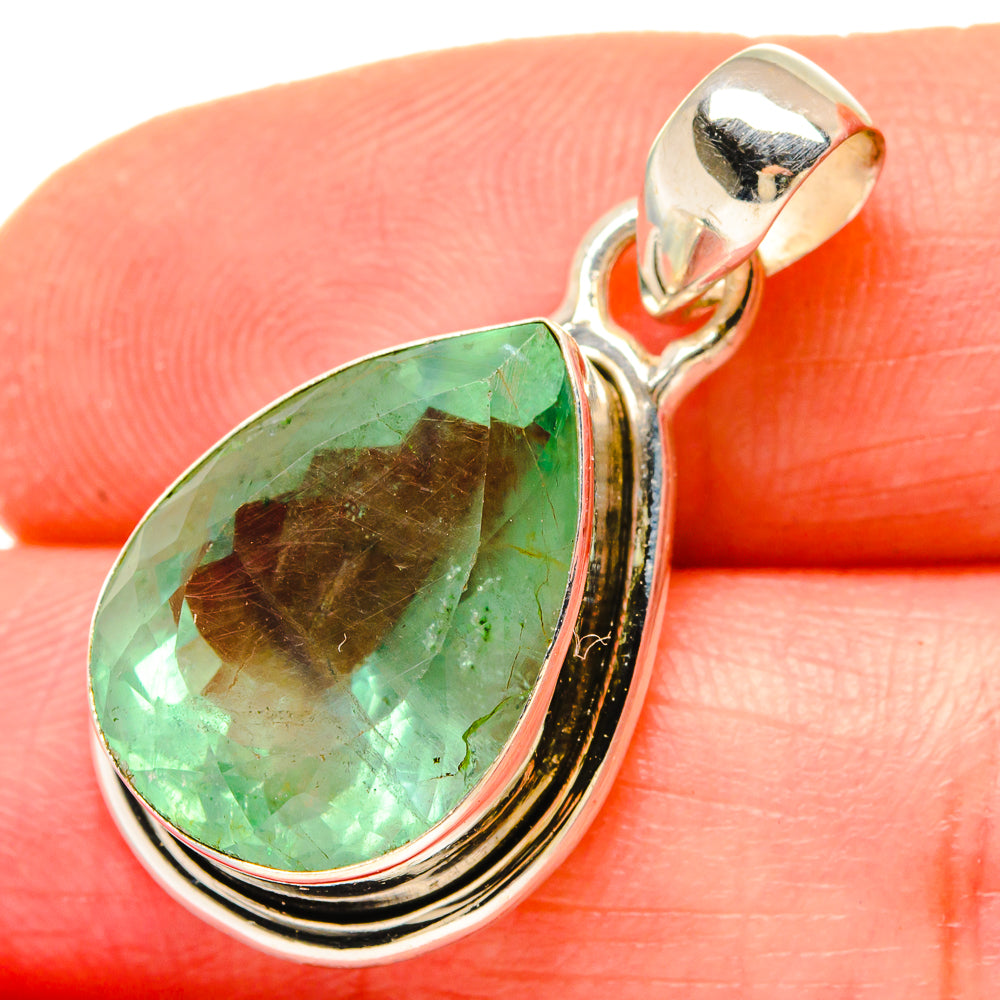 Green Fluorite Pendants handcrafted by Anasilvercos - PD16774