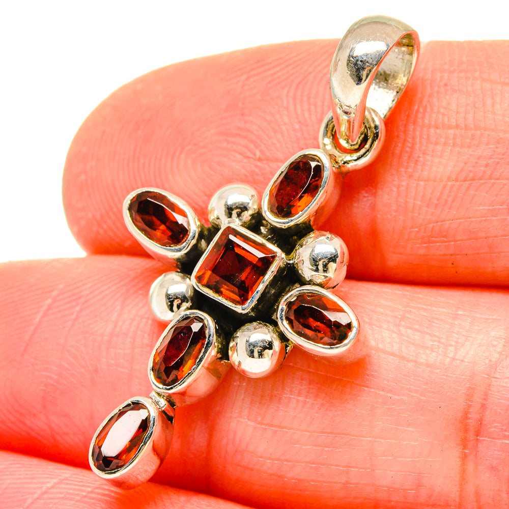 Garnet Pendants handcrafted by Anasilvercos - PD16796