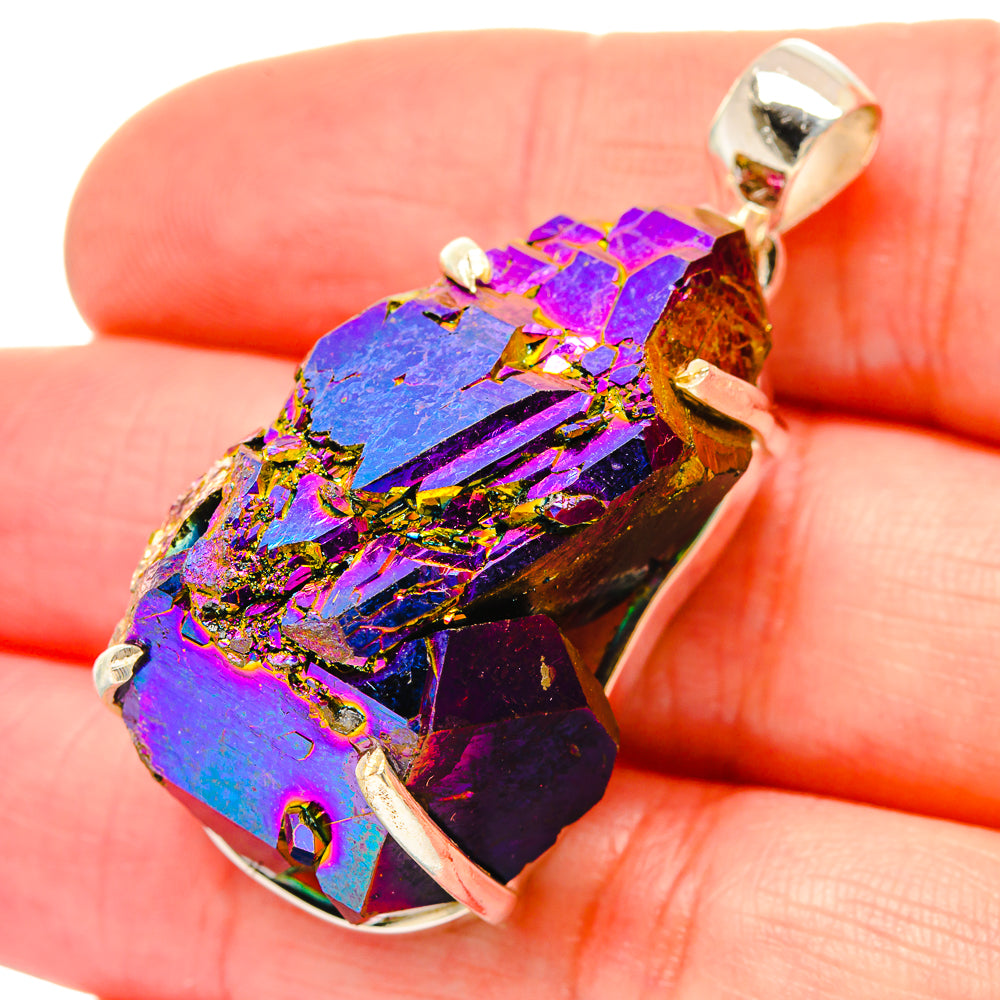 Titanium Sunshine Druzy Pendants handcrafted by Anasilvercos - PD16824