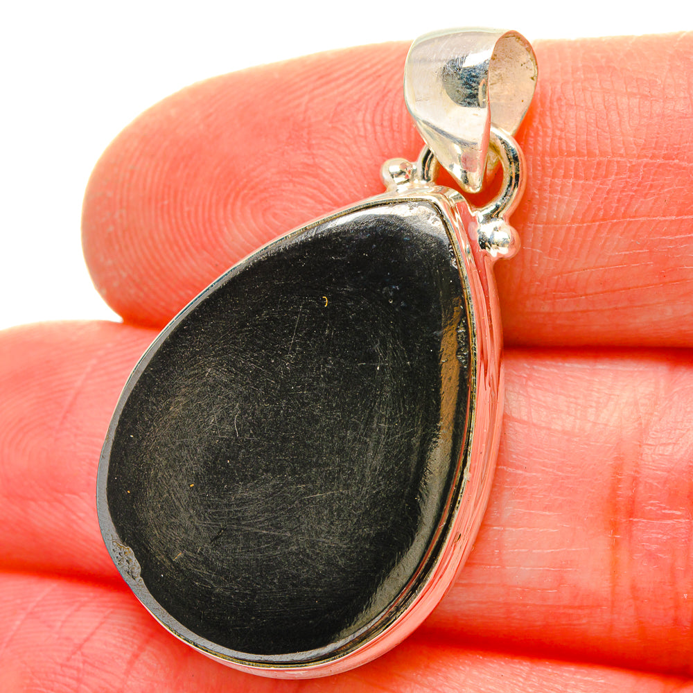 Hematite Pendants handcrafted by Anasilvercos - PD16898