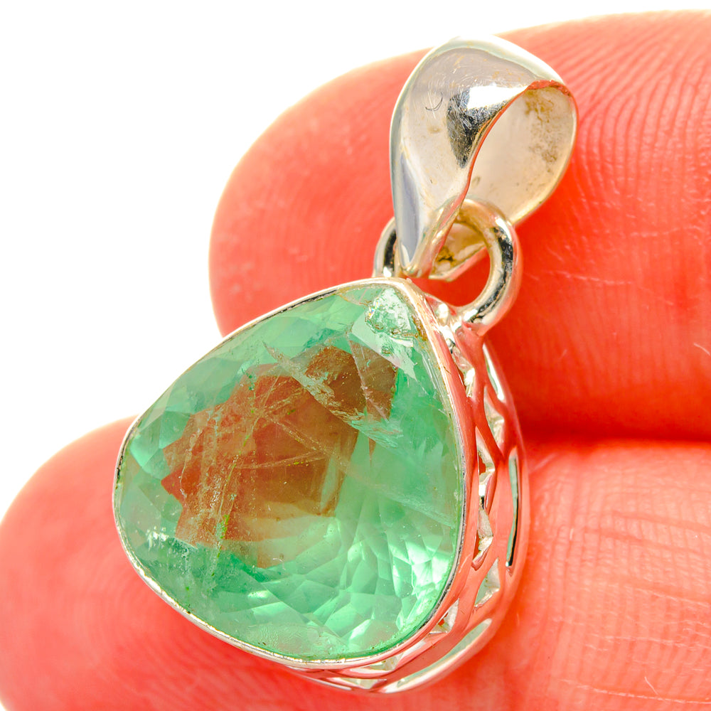 Green Fluorite Pendants handcrafted by Anasilvercos - PD16974