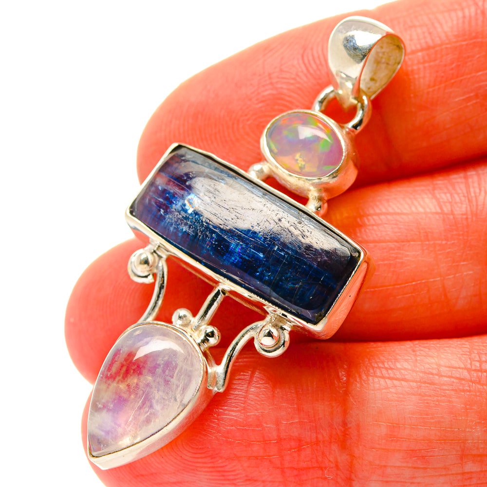 Kyanite Pendants handcrafted by Anasilvercos - PD17064