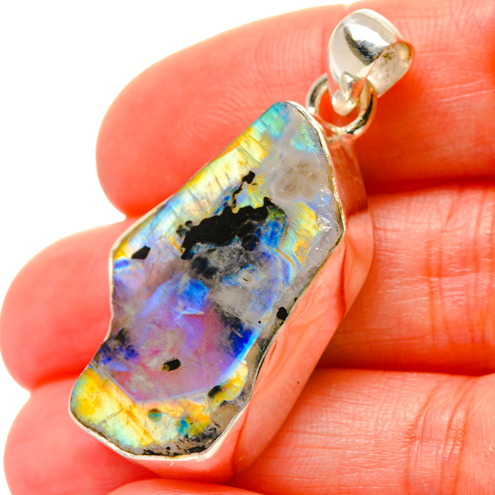 Rainbow Moonstone Pendants handcrafted by Anasilvercos - PD17082