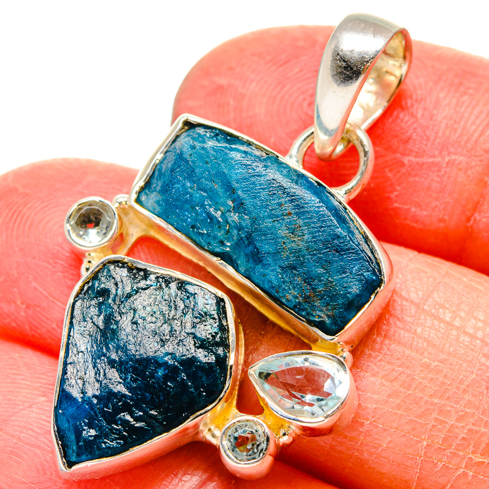 Apatite Pendants handcrafted by Anasilvercos - PD17265