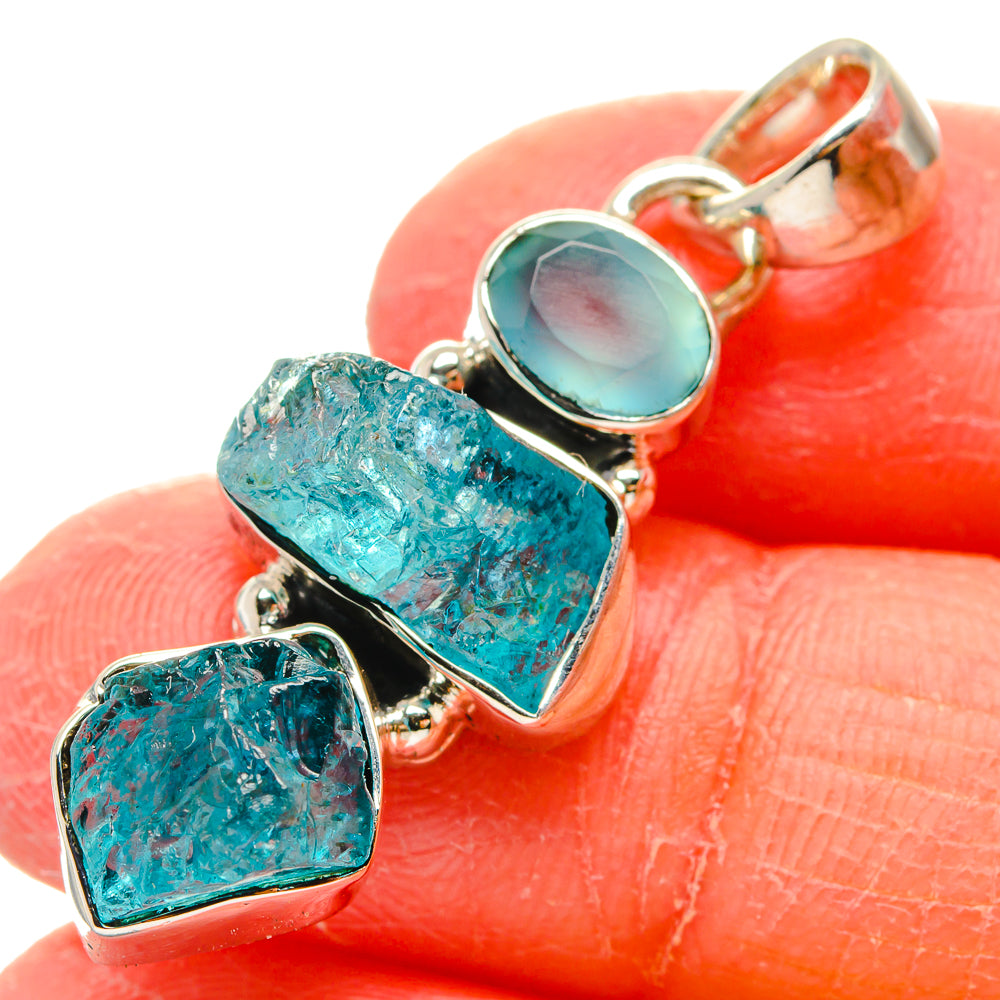 Aquamarine Pendants handcrafted by Anasilvercos - PD17370
